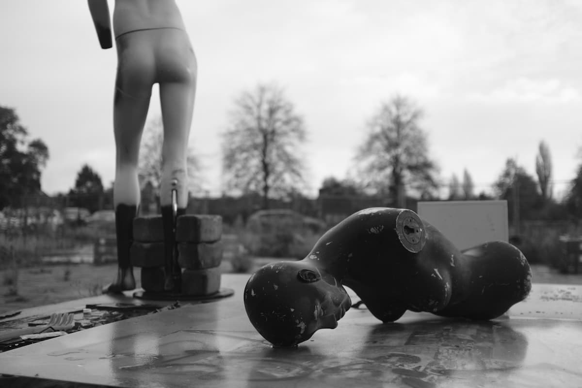 Olympic weightlifter performing a snatch in a training facility