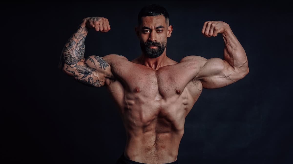 Bodybuilder performing high-rep training for muscle growth